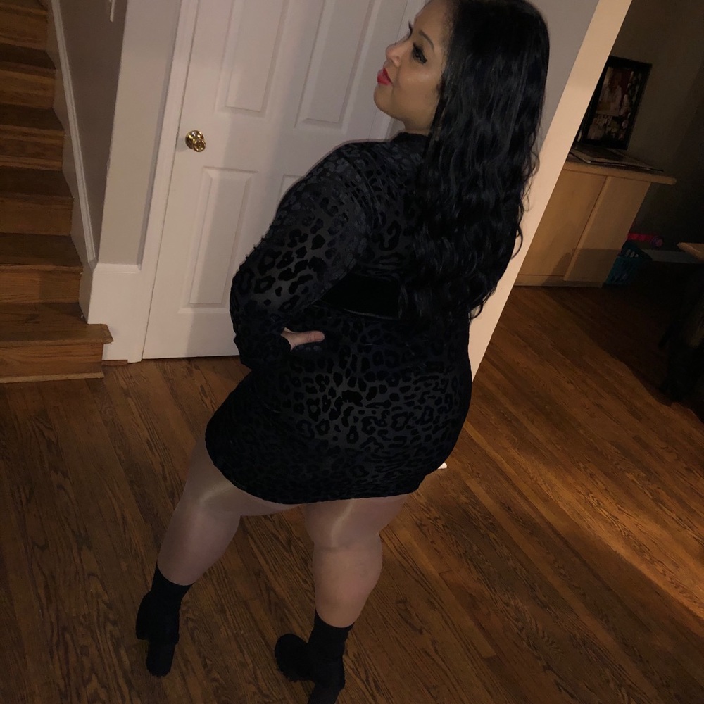 Black leopard print mini dress